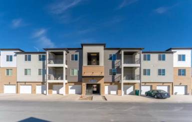 Main picture of 1093 N 3980 W