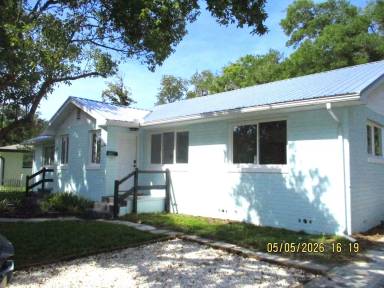 Main picture of 921 Daytona Ave