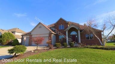 Main picture of 3884 Ashford Blvd