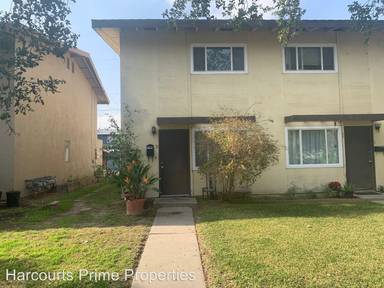 Main picture of 2702 S Rosewood Ave
