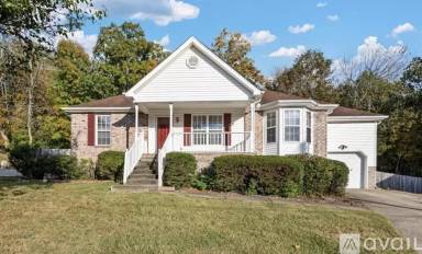 Main picture of 113 Saddlestone Ct S