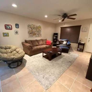 Main picture of 1037 N 84th Pl