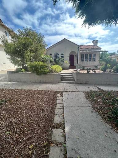 Main picture of 922 S Patton Ave