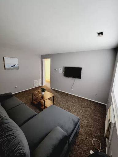 Main picture of 4290 Linden Ave