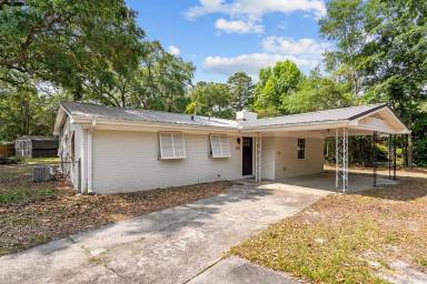 Main picture of 5402 Autumn Dr