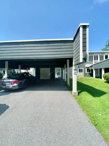 Main picture of 8 Timber Ln