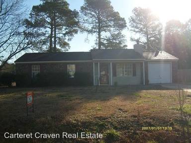 Main picture of 294 McCotter Blvd