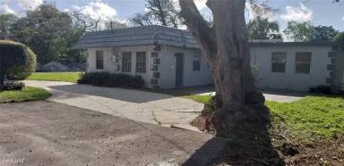 Main picture of 2701 NW 18th Ter