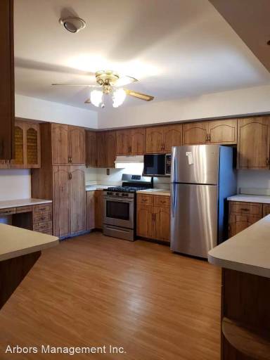 Main picture of 2025 Lautner St