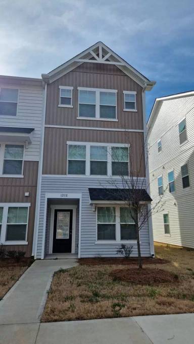 Main picture of Brand New End-Unit Townhome | 3 BR/3.5BA | 1-Car Garage | Near Downtown Mooresville