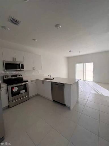 Main picture of 24712 SW 119th Pl