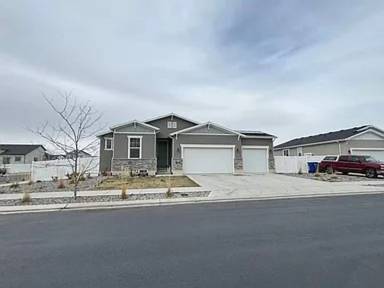 Main picture of 1489 E Lowe Peak Dr