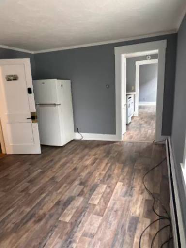 Main picture of 6 Jefferson Rd
