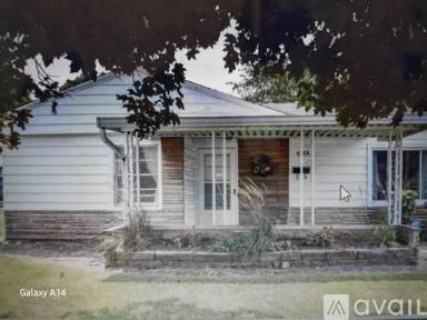 Main picture of 4728 Burkhardt Ave