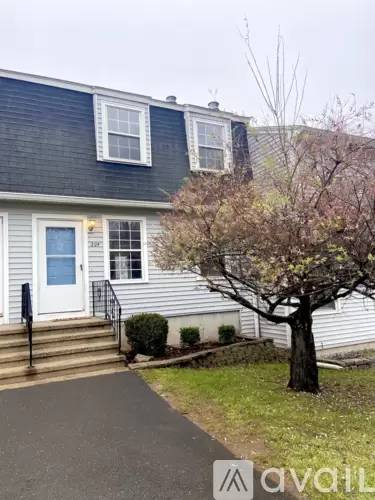 Main picture of 204 Austin Ryer Ln