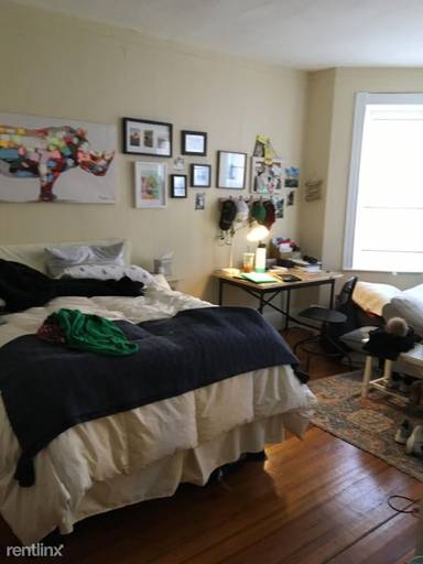 Main picture of Walter Huntington Apartments