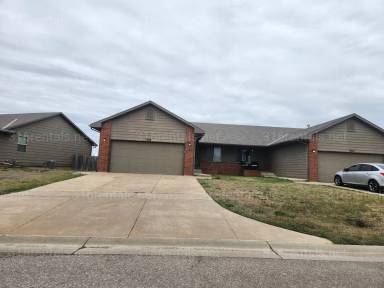 Main picture of 5647 N Lycee Ct