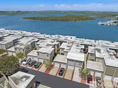 Main picture of 16102 Mariner Dr