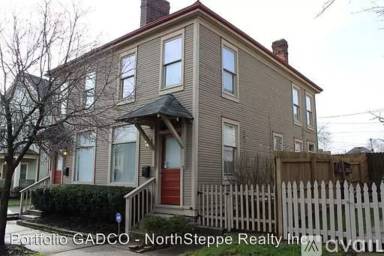 Main picture of 157 E 4th Ave