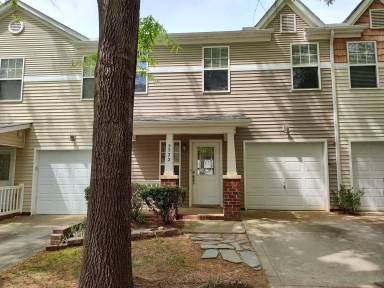Main picture of 5522 Santeelah Ct