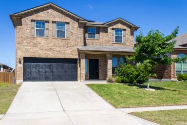 Main picture of 6502 Clear Brook Dr