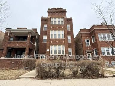 Main picture of 2736 W Giddings St