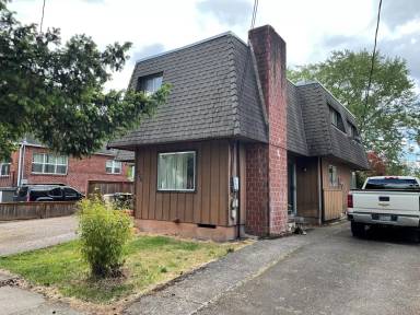 Main picture of 420 NW 16th St