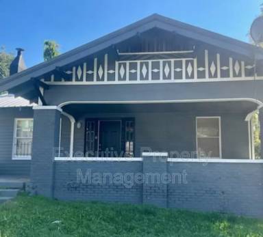 Main picture of 1611 15th Ave N