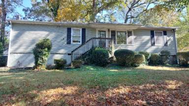 Main picture of 6011 Blackhawk Ct SE