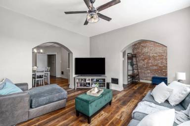 Main picture of 5918 Southwest Ave