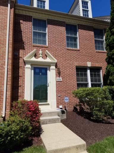 Main picture of 5502 April Journey