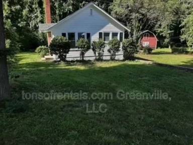 Main picture of 8863 Warren H Abernathy Hwy
