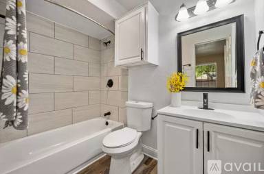 Main picture of The Pinnacle Apartments