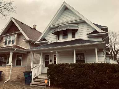 Main picture of 711 Nicholas St