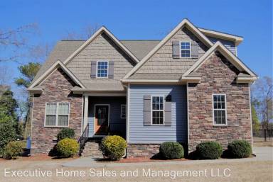 Main picture of 212 Laurel Dr