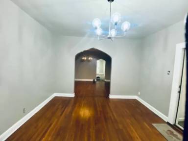 Main picture of 2701 W Iowa St