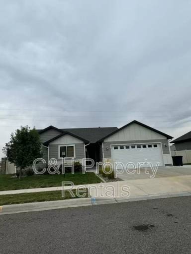 Main picture of 5509 Clear Sky Dr