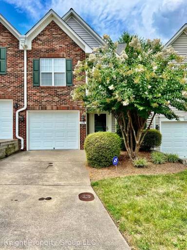 Main picture of 1172 Academic Dr