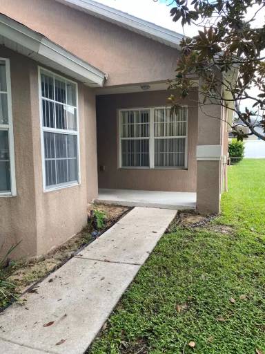 Main picture of 2604 Oneida Loop