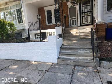 Main picture of 6242 Delancey St