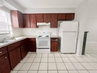 Main picture of 5703 Silver Spur Dr
