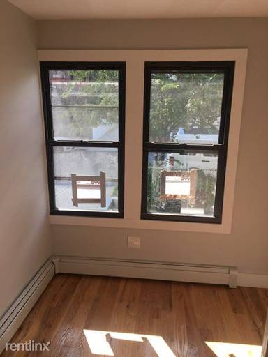 Main picture of 3400 Wayne Ave