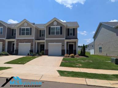 Main picture of 2338 Lily Dr