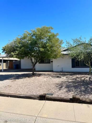 Main picture of 4417 S Newberry Rd