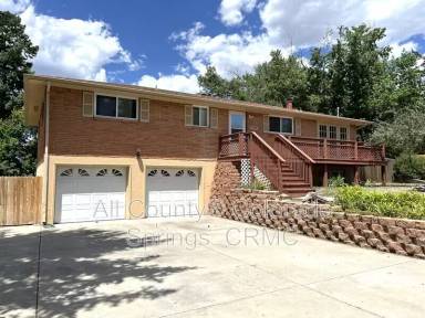 Main picture of 2432 San Carlos Cir