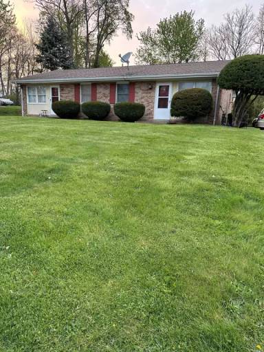 Main picture of 122 Bennett Blvd