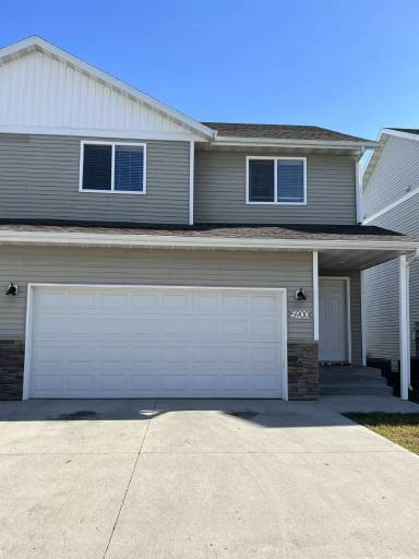 Main picture of Aspen Ponds