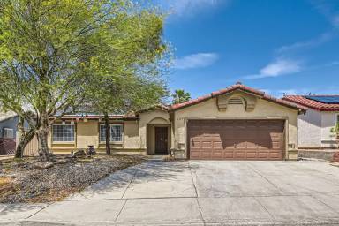 Main picture of 924 Clubview Dr