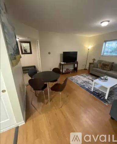 Main picture of 315 E 19th Ave