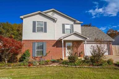 Main picture of 3412 Village Green Dr